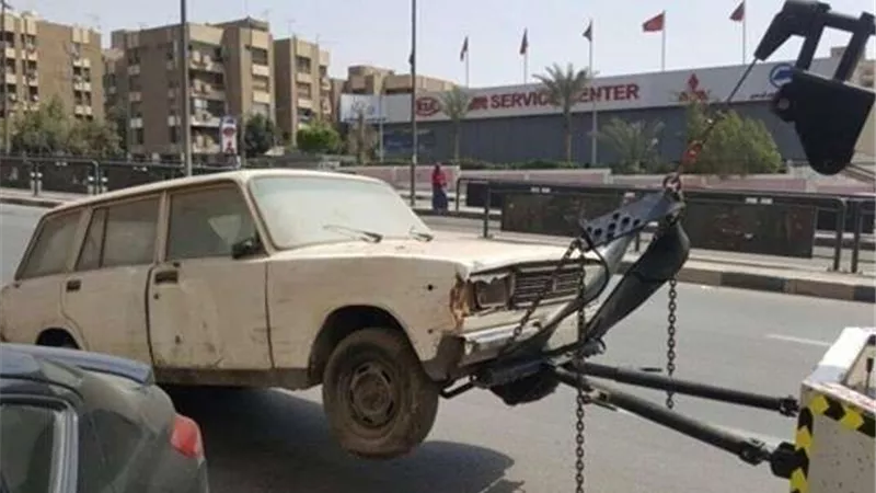 المرور: رفع 62 سيارة ودراجة نارية متروكة ومتهالكة بشوارع القاهرة