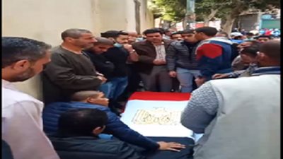 وصول جثمان اللواء الشهيد ياسر عصر إلى قرية مشتهر بالقليوبية