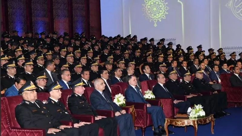 وزير الداخلية يشيد بتضحيات رجال الشرطة: ستظل محل فخر واعتزاز للجميع | فيديو