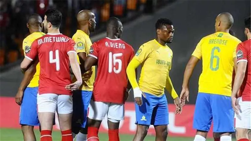 الأهلي يستقر على السفر مبكراً إلى جنوب أفريقيا لمواجهة صن داونز