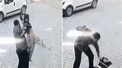 شاهد.. صاحب محل تركي يتعدى بالضرب المبرح على طفل سوري