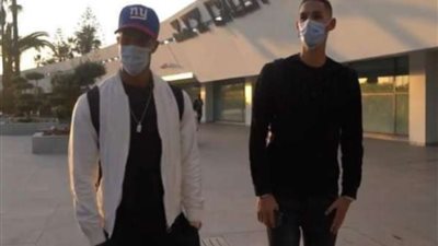 برفقة بانون.. وصول نجم الزمالك تمهيدا للانتظام في تدريبات الأبيض