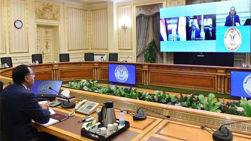 الحكومة توافق على عدة قرارات تعرف عليها