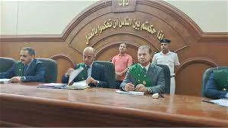السجن المشدد 10 سنوات وغرامة 100 ألف جنيه لمتهم بتجارة المخدرات