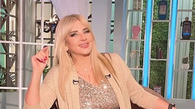 ندى بسيوني تحتفل بأجواء رمضان مع الفوانيس في أحدث ظهور لها