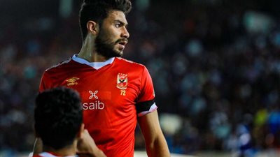 ياسر إبراهيم يقدم هدية لجمهور الأهلي.. تفاصيل