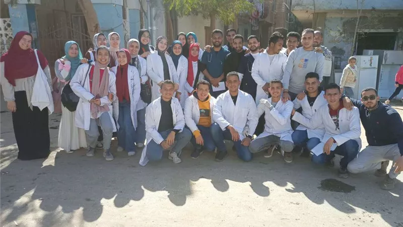جامعة المنيا تطلق قافلة بيئية متكاملة لـ قرية المعصرة بالمنيا