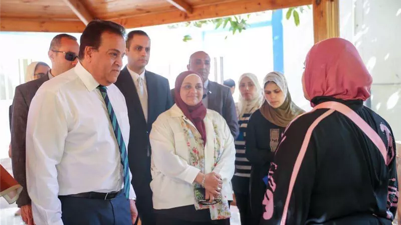 وزير الصحة: دمج خدمات الصحة النفسية ضمن برامج الرعاية الأولية في الوحدات الصحية والمراكز الطبية