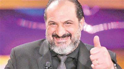 بالزي العربي.. خالد الصاوي يثير الجدل في أحدث ظهور له