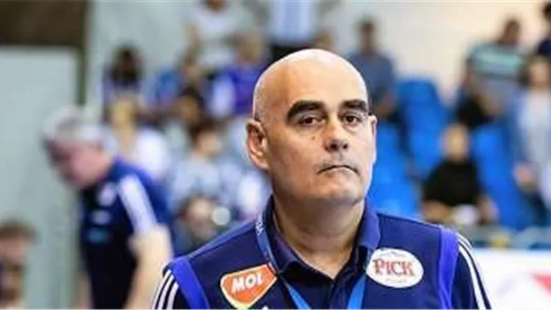 كارلوس باستور مديرا فنيا لمنتخب مصر لليد