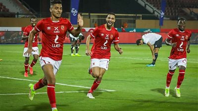 في 20 دقيقة .. الأهلي يباغت المقاولون العرب بالهدف الثاني