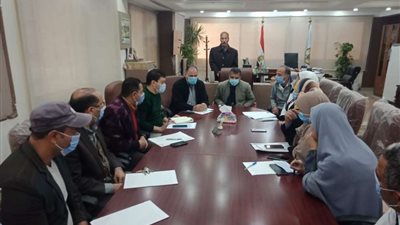 رئيس مدينة مرسي مطروح : تقييم أداء مديري الإدارات وقرارات صارمة في إنتظار المقصرين