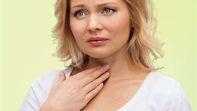 العلاقة بين قصور الغدة الدرقية ومشاكل الأمعاء الدقيقة