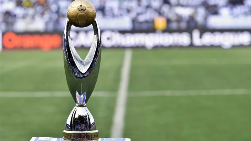 تأجيل مباراة الأهلي والزمالك.. الكاف يصدم الجميع