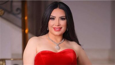 بإطلالة جريئة.. عبير صبري تخطف الأنظار في أحدث ظهور لها