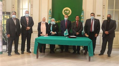 بروتوكول تعاون أكاديمي وبحثي بين معهد البحوث والدراسات العربية وإعلام  CIC