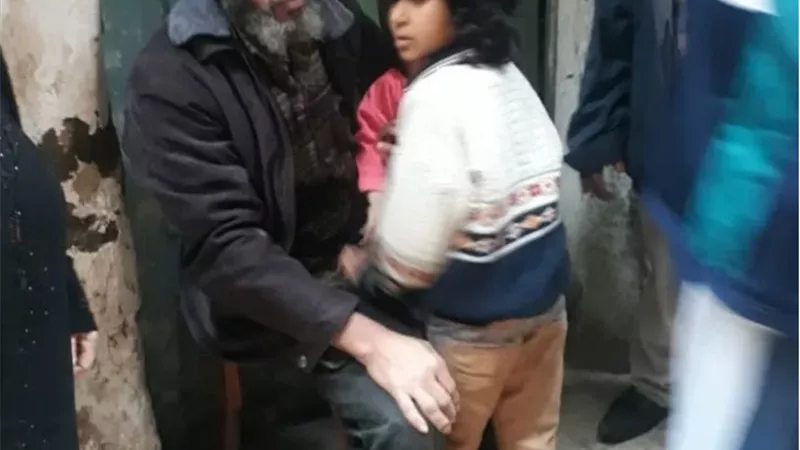 الحماية المدنية تنقذ أب ونجله في الإسكندرية