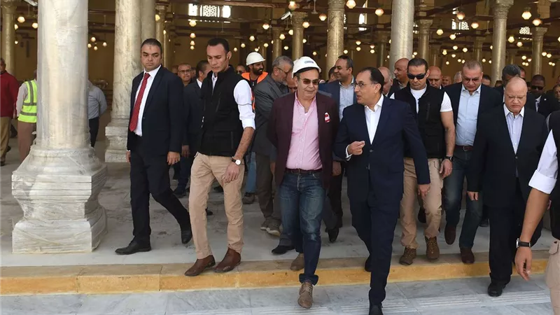 مدبولي يتفقد مشروع تطوير حديقة الفسطاط| صور
