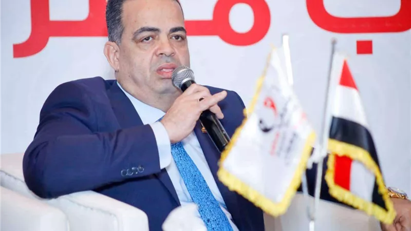 عصام هلال: الخطوات التنفيذية لبرنامج الطروحات الحكومية رسالة اطمئنان للمستثمر المحلي