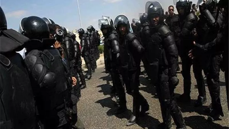 قوات الأمن تنتشر بمحيط نادي الزمالك قبل انطلاق لعبية لـ ستاد القاهرة