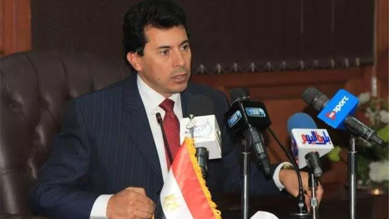 وزير الشباب والرياضة: جماهير الزمالك هنأت الأهلي بالفوز على السوشيال ميديا.. فيديو