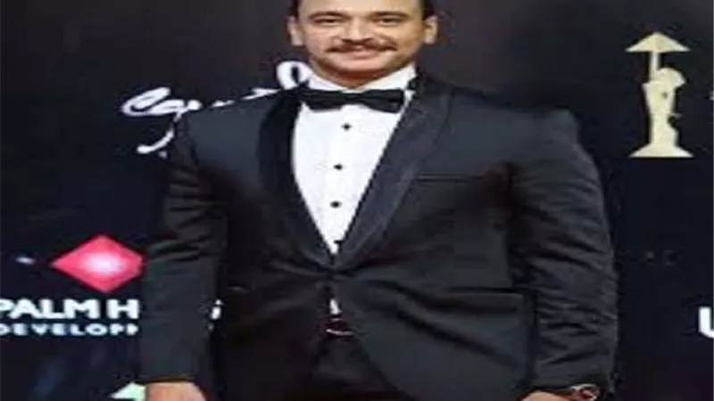 والدة هنادي مهنا تهنئ أحمد خالد صالح بعيد ميلاده