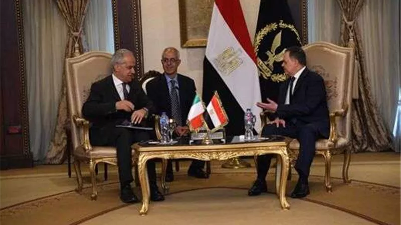 وزير الداخلية ونظيره الإيطالي يتفقا على التعاون في مُكافحة الهجرة غير الشرعية