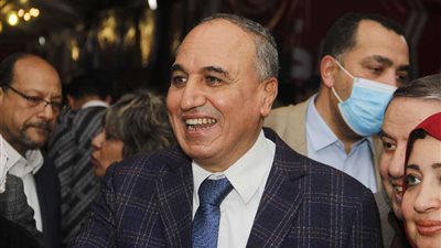 وصول عبد المحسن سلامة للإدلاء بصوته بانتخابات نقابة الصحفيين قبل غلق باب التصويت