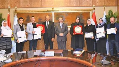 بالأسماء محافظ الغربية يكرم الفائزين بجائزة مصر للتميز الحكومي 2022
