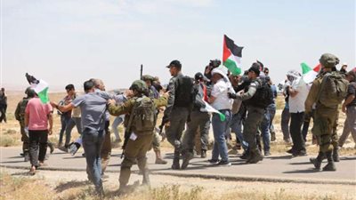 إنتهاك جديد من الاحتلال ووقوع ضحايا فلسطينين