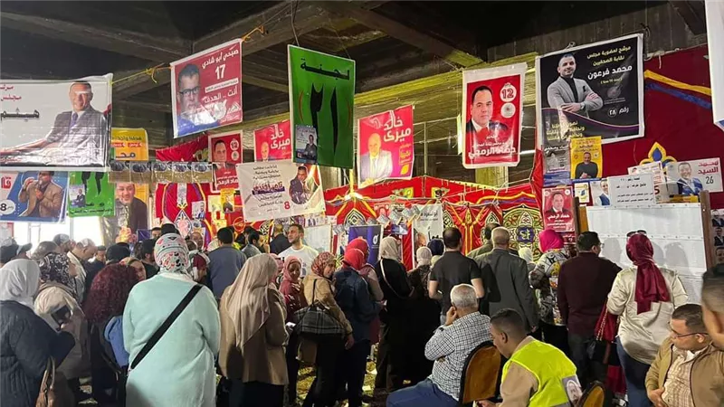 بدء التصويت لاختيار نقيب الصحفيين والتجديد النصفي لنصف أعضاء المجلس