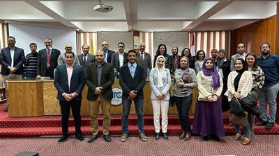 ندوة تعريفية لبرامج ومنح هيئة فولبرايت لباحثين جامعة المنيا