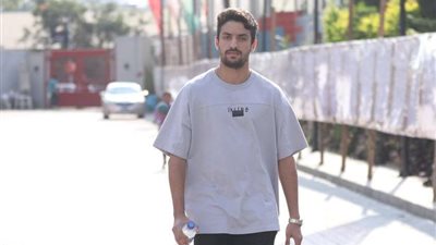 الأهلي ينفي تغريم طاهر محمد طاهر ويوضح السبب