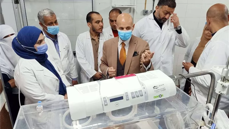 وكيل صحة الشرقية يتفقد مستشفي أبو حماد المركزي