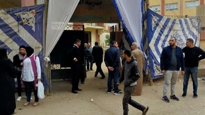 إقبال متوسط للناخبين للتصويت في انتخابات النواب على مقعد وحيد بالقليوبية