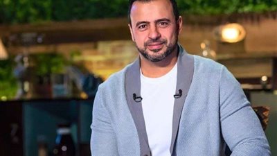 القومى للمرأة يستعين بالداعية مصطفى حسنى للتوعية بالعنف ضد المرأة