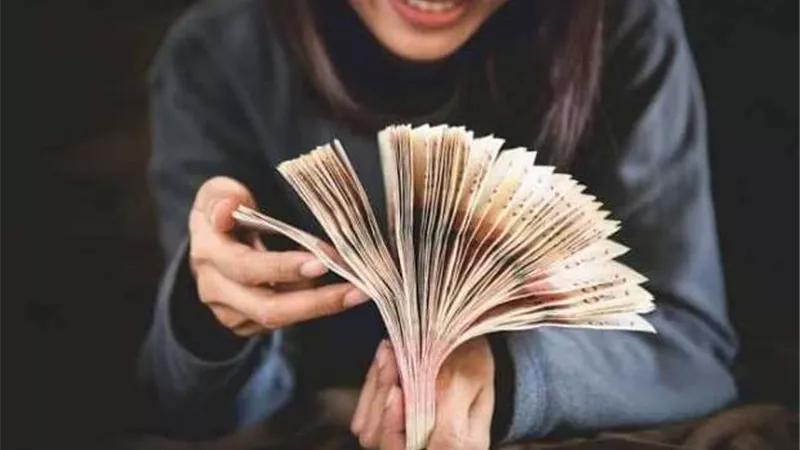 مفاجأة سارة من الحكومة المصرية للأسر.. تفاصيل