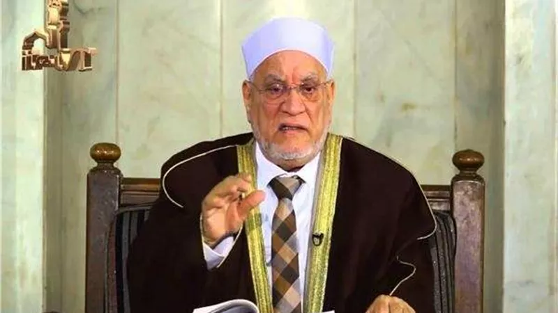 أحمد عمر هاشم يكشف فضل قراءة آية الكرسي