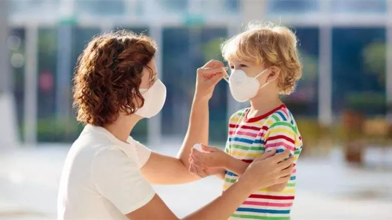 الصحة تقدم روشتة نصائح للأم المصابة بفيروس كورونا