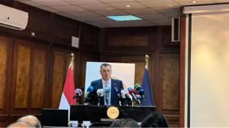 وزير السياحة يكشف عن مجموعة من التيسيرات والتسهيلات لجذب السياحة لمصر