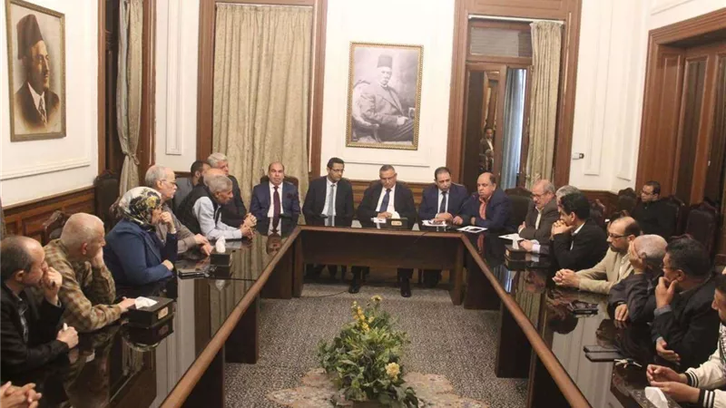 بحضور نقيب الصحفيين.. حلول عملية لسداد مستحقات أصحاب المعاشات بجريدة الوفد