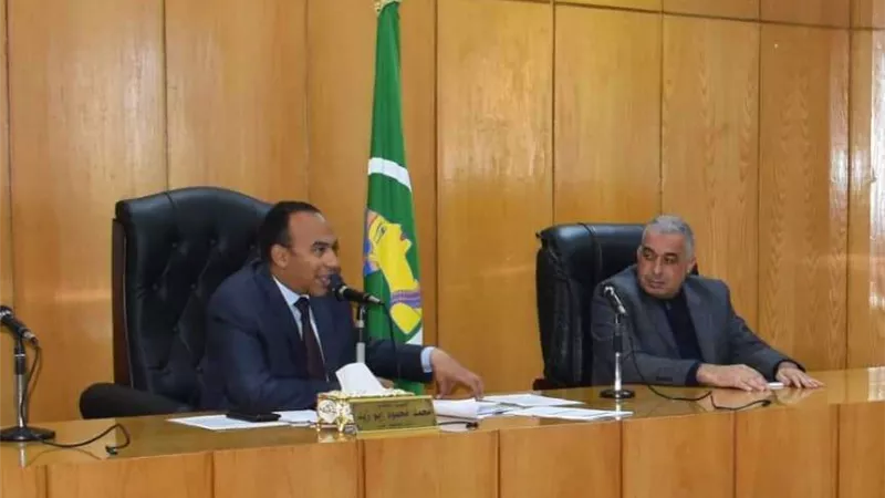 نائب محافظ المنيا يناقش تفعيل منظومة حوكمة أصول وأملاك الدولة