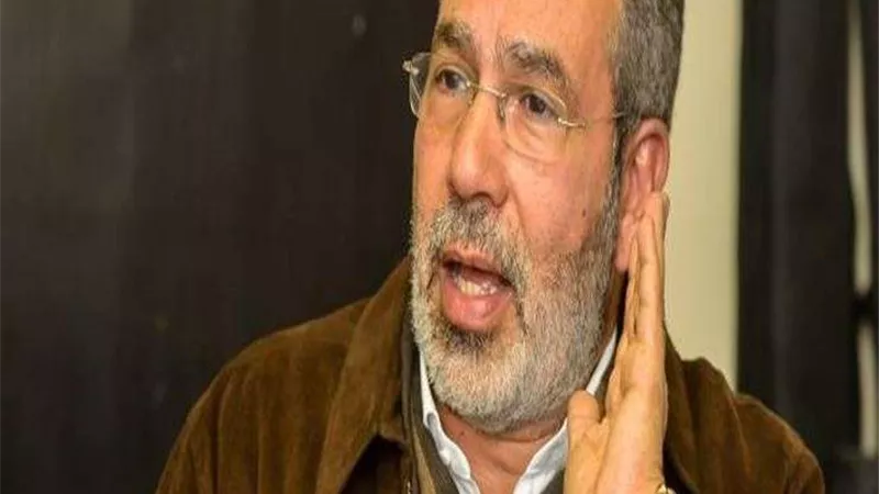 مدحت العدل يهاجم ميدو بسبب صورة محمود الخطيب