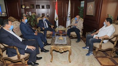 محافظ بني سويف يتابع مستجدات حادث مقتل الطفلة 