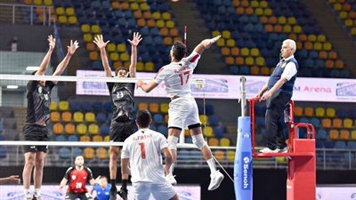 طلائع الجيش يحسم الشوط الثاني أمام الزمالك بنصف نهائي بطولة الدوري للكرة الطائرة