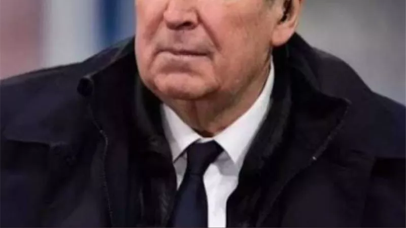وفاة مدرب منتخب فرنسا الأسبق جيرارد أولييه