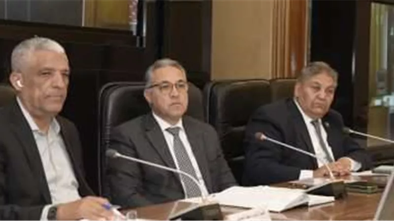 محلية النواب توافق على مشروع قانون عودة العمل بالتوقيت الصيفي