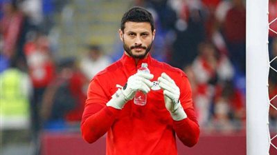 تعرف على موقف محمد الشناوي من المشاركة في بمباراة الأهلي والهلال