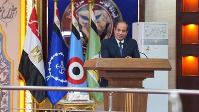 السيسى: سلاح الدولة موجه ضد الأشرار وليس ضد الأخيار