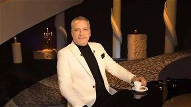 تامر أمين: مبحبش بناتي يلبسوا مايوه أو ينزلوا البحر عشان حرام